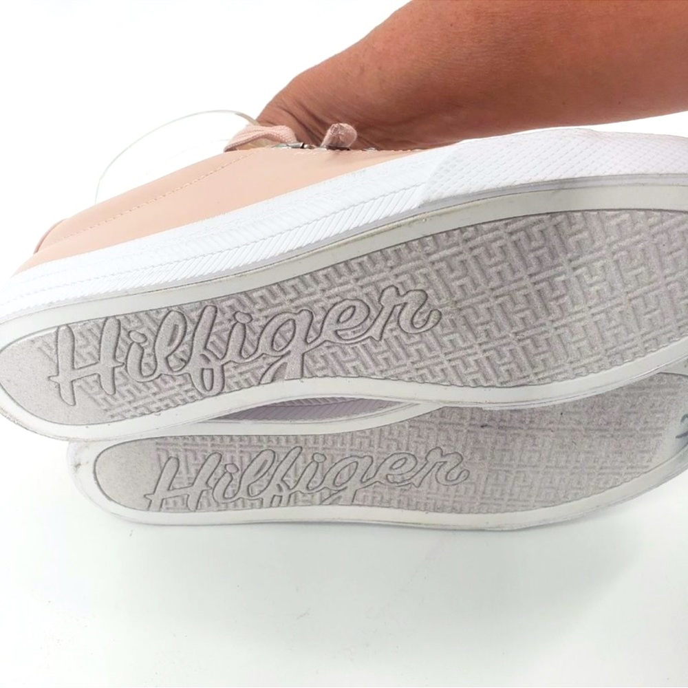 Tommy Hilfiger Pink Tennis shoe Size 7.5 - laces white and sole white! - Picture 7 of 7